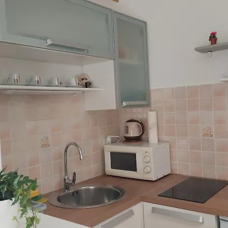 7even Ground Floor *